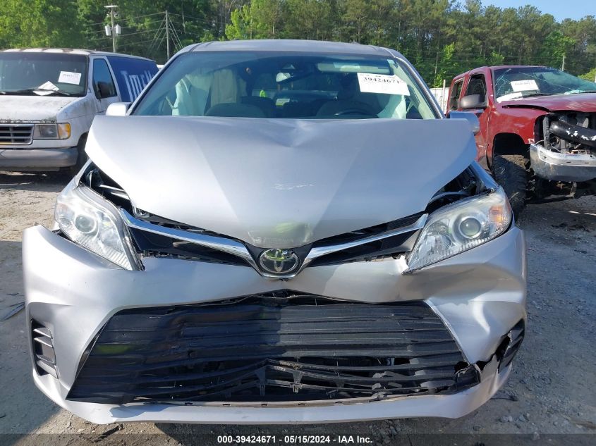 5TDKZ3DC5JS959252 2018 Toyota Sienna Le 8 Passenger