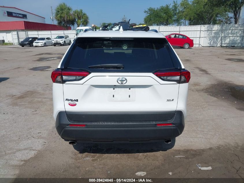 2023 Toyota Rav4 Xle VIN: 2T3W1RFV8PC232934 Lot: 39424845