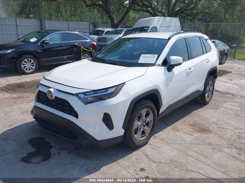 2023 Toyota Rav4 Xle VIN: 2T3W1RFV8PC232934 Lot: 39424845