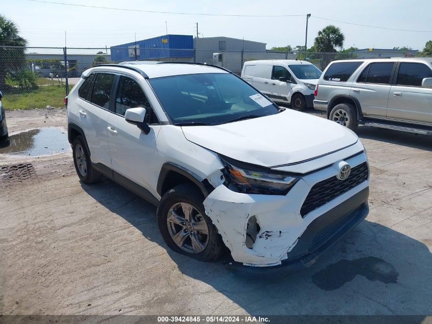 2023 Toyota Rav4 Xle VIN: 2T3W1RFV8PC232934 Lot: 39424845