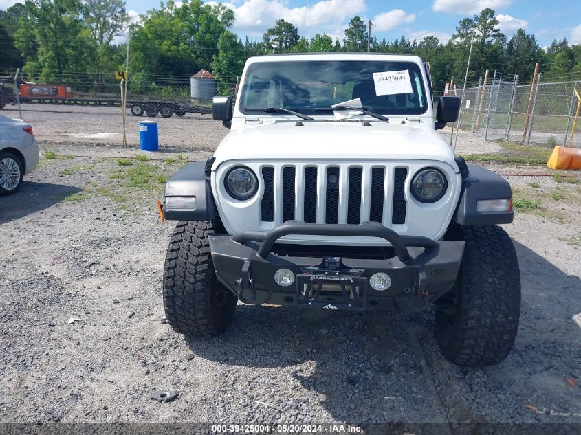 2018 Jeep Wrangler Unlimited Sport 4X4 VIN: 1C4HJXDG2JW284939 Lot: 39425004