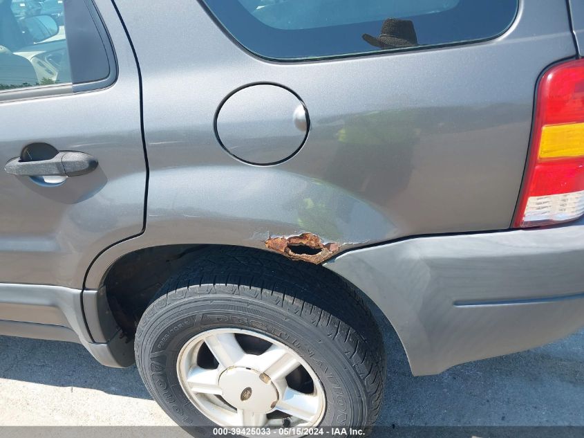 2004 Ford Escape Xls VIN: 1FMCU02174DA20201 Lot: 39425033