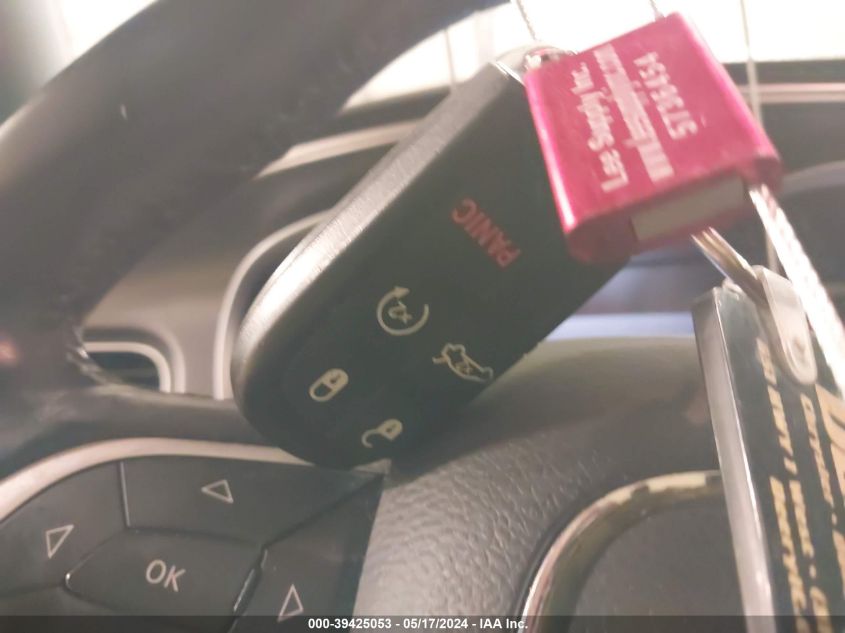 2015 Dodge Charger Sxt VIN: 2C3CDXHG5FH805576 Lot: 39425053