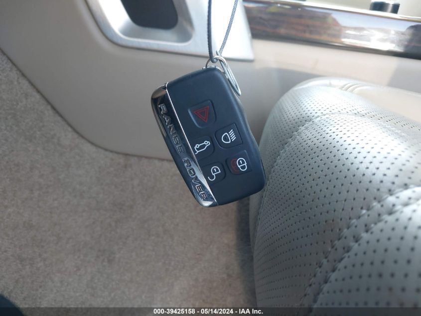 2014 Land Rover Range Rover 3.0L V6 Supercharged Hse VIN: SALGS2WF8EA143692 Lot: 39425158