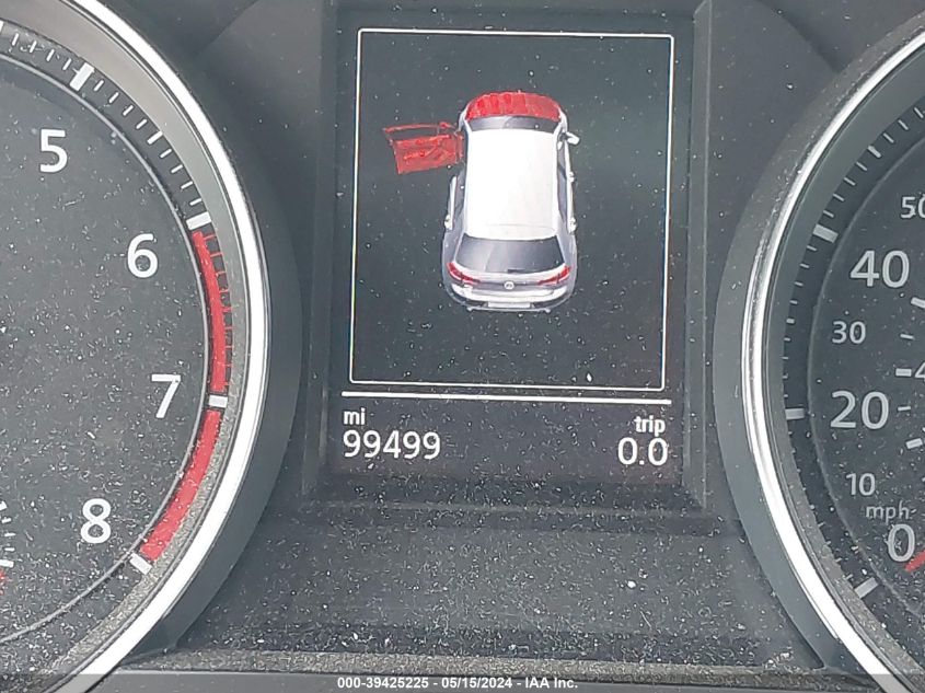 2015 VOLKSWAGEN GOLF GTI 2.0T SE 4-DOOR - 3VW4T7AU2FM088216