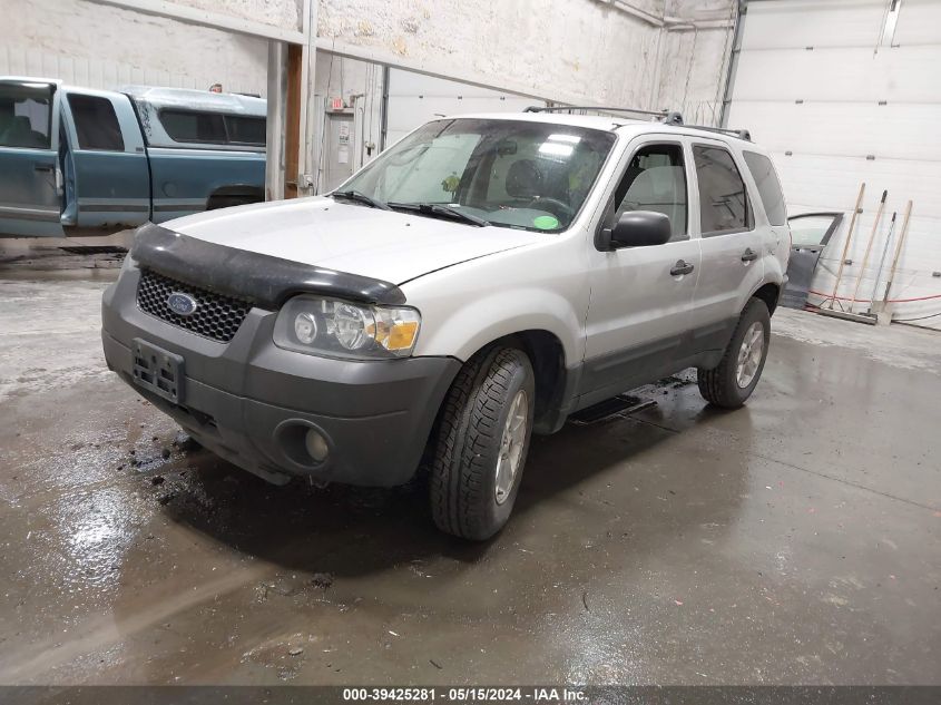 2005 Ford Escape Xlt VIN: 1FMYU93125KA65472 Lot: 39425281