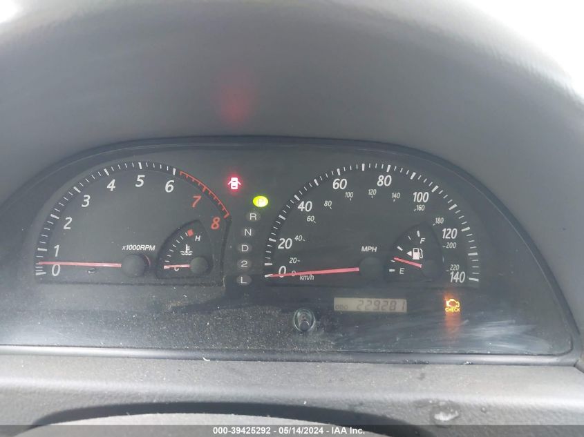 2003 Toyota Camry Le VIN: 4T1BE32K53U760671 Lot: 39425292