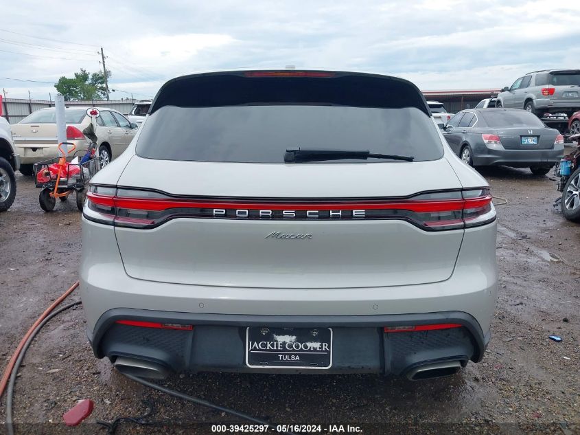 2022 Porsche Macan VIN: WP1AA2A59NLB04854 Lot: 39425297