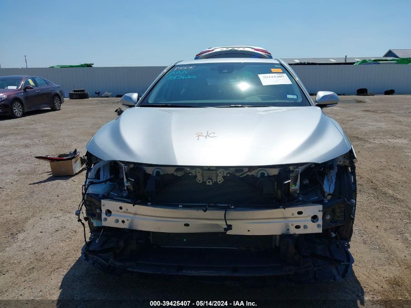 2022 Toyota Camry Se VIN: 4T1T11AK2NU685677 Lot: 39425407