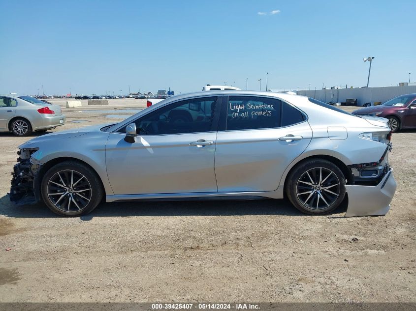 2022 Toyota Camry Se VIN: 4T1T11AK2NU685677 Lot: 39425407