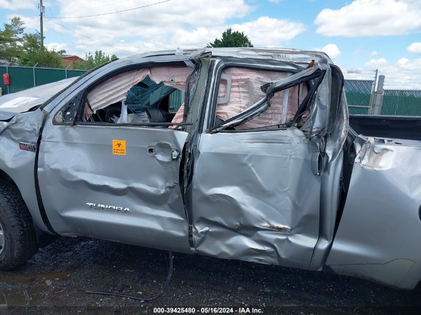 2007 Toyota Tundra Sr5 5.7L V8 VIN: 5TBBV54137S479542 Lot: 39425480