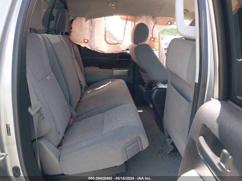 2007 Toyota Tundra Sr5 5.7L V8 VIN: 5TBBV54137S479542 Lot: 39425480