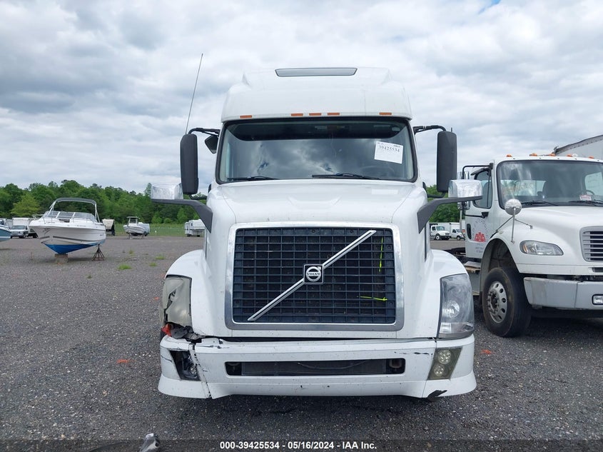 2015 Volvo Vn Vnl VIN: 4V4NC9EH4FN919497 Lot: 39425534