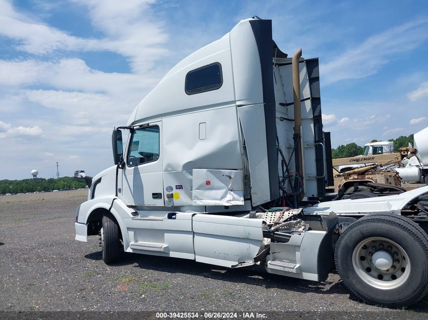 2015 Volvo Vn Vnl VIN: 4V4NC9EH4FN919497 Lot: 39425534