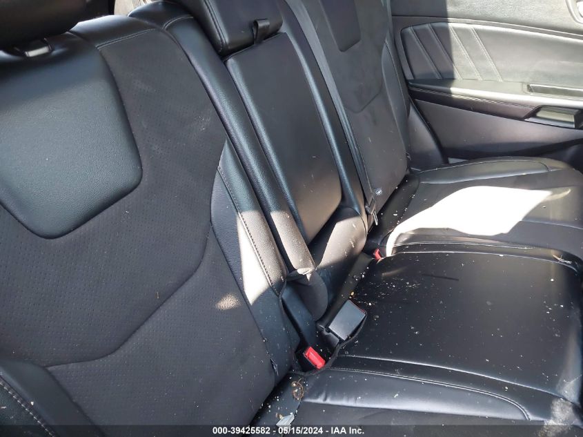 2016 Ford Edge Sport VIN: 2FMPK4AP1GBC63842 Lot: 39425582