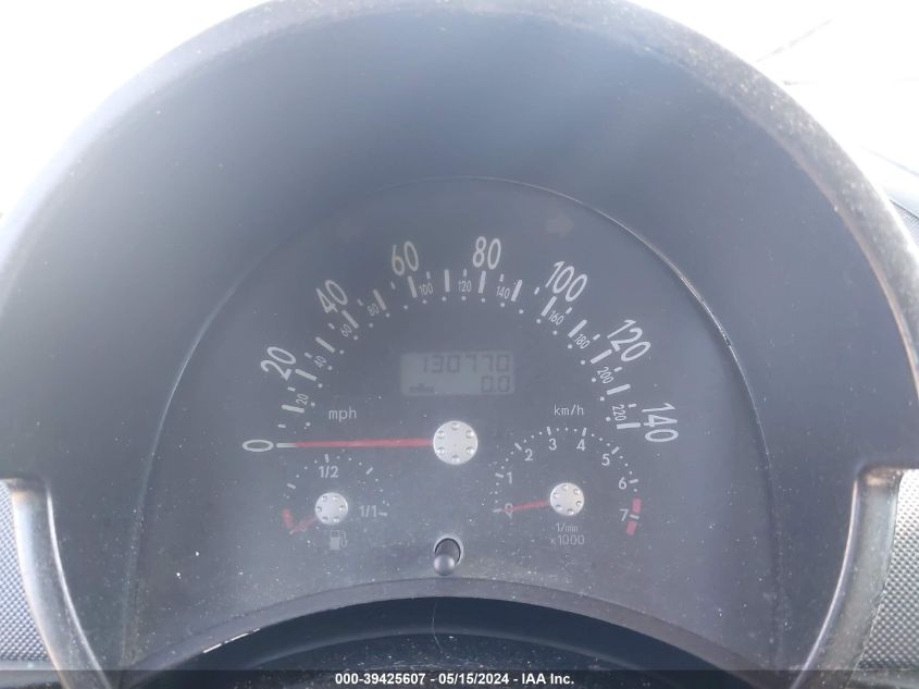 2004 Volkswagen New Beetle Gl VIN: 3VWBK31C54M422763 Lot: 39425607