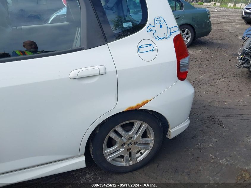 2007 Honda Fit S VIN: JHMGD37647S063985 Lot: 39425632