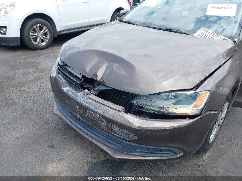 2011 Volkswagen Jetta 2.0L S VIN: 3VW2K7AJ2BM364856 Lot: 39425652