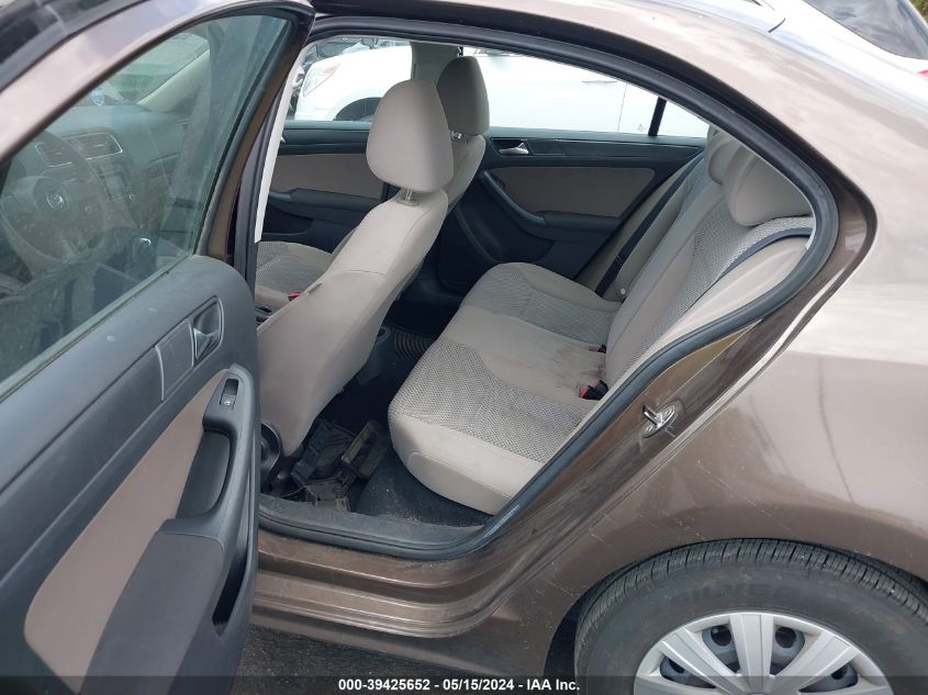 2011 Volkswagen Jetta 2.0L S VIN: 3VW2K7AJ2BM364856 Lot: 39425652