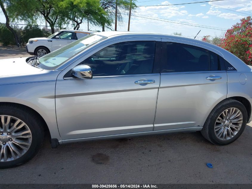 2012 Chrysler 200 Limited VIN: 1C3CCBCG2CN236816 Lot: 39425656