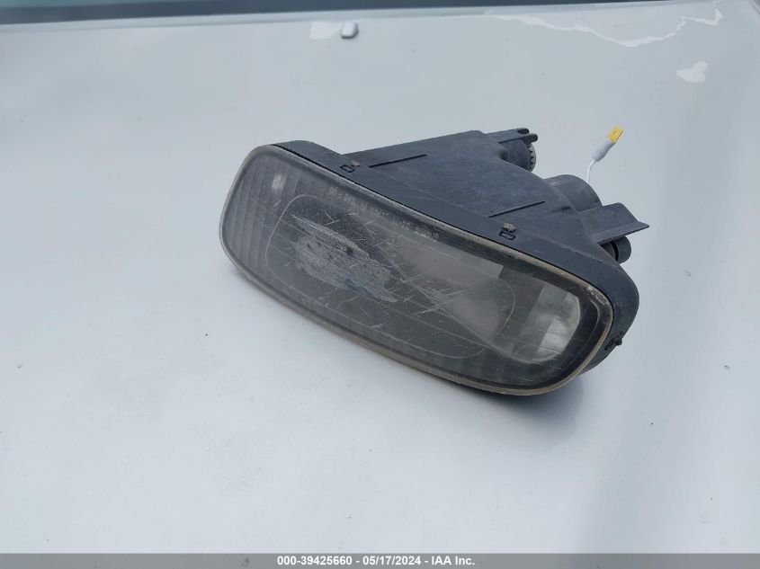 2003 Lexus Es 300 VIN: JTHBF30G236018876 Lot: 39425660