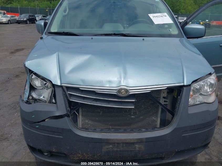 2009 Chrysler Town & Country Touring VIN: 2A8HR54179R567987 Lot: 39425670