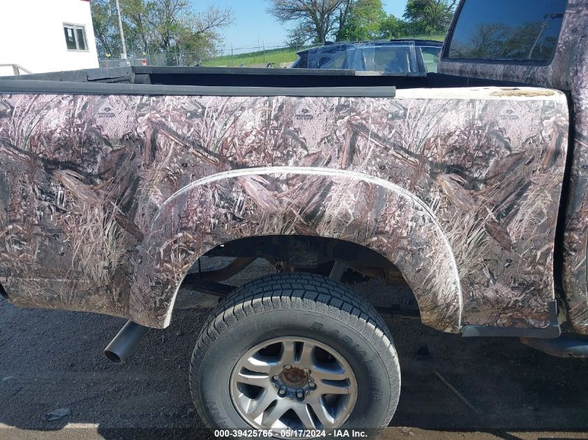 2004 Toyota Tundra Limited V8 VIN: 5TBDT48194S439058 Lot: 39425765