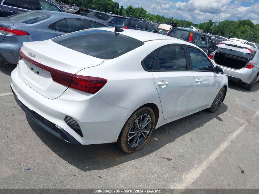 2022 Kia Forte Lxs VIN: 3KPF24AD5NE426004 Lot: 39425785