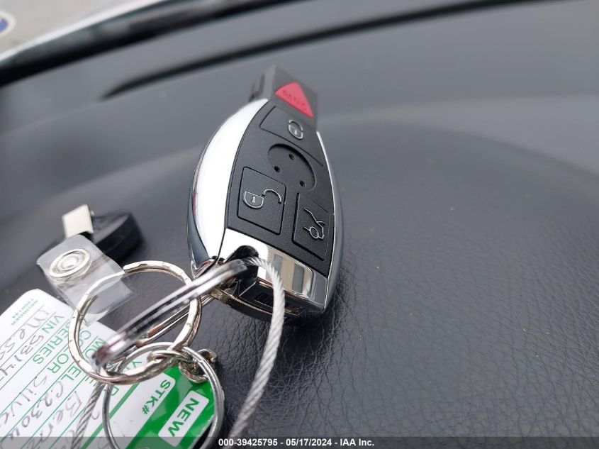 2004 Mercedes-Benz C 230 Kompressor Sport/Sport VIN: WDBRF40J34F531474 Lot: 39425795