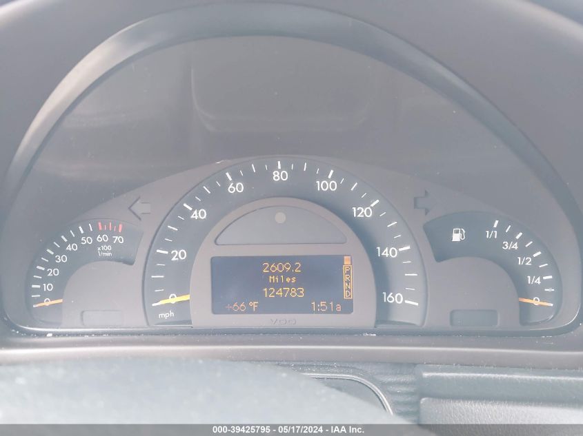 2004 Mercedes-Benz C 230 Kompressor Sport/Sport VIN: WDBRF40J34F531474 Lot: 39425795