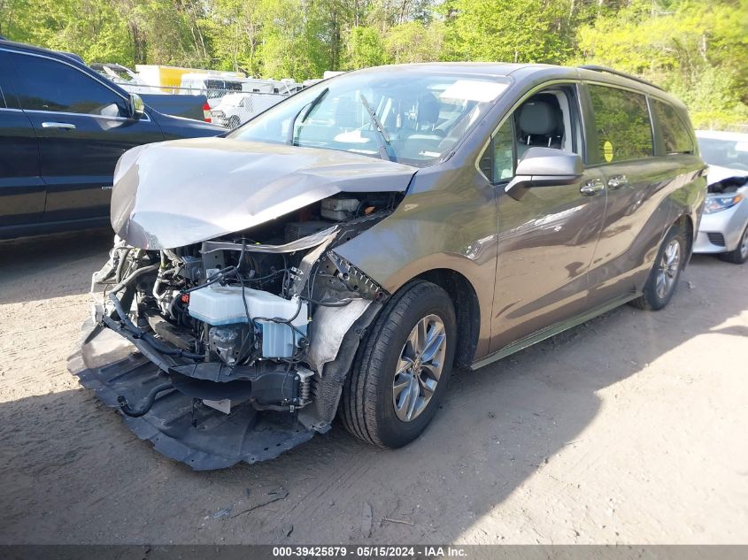 5TDJSKFC2NS061169 2022 TOYOTA SIENNA - Image 2