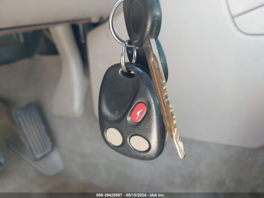 2004 GMC Sierra 1500 Slt VIN: 1GTEK19T84E238884 Lot: 39425887