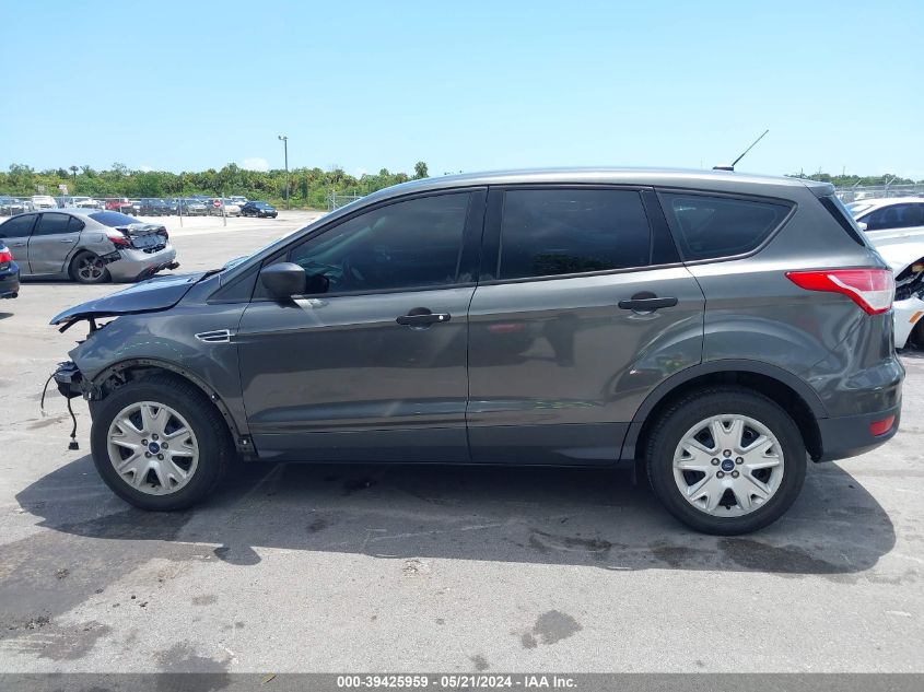 2015 Ford Escape S VIN: 1FMCU0F75FUC01623 Lot: 39425959