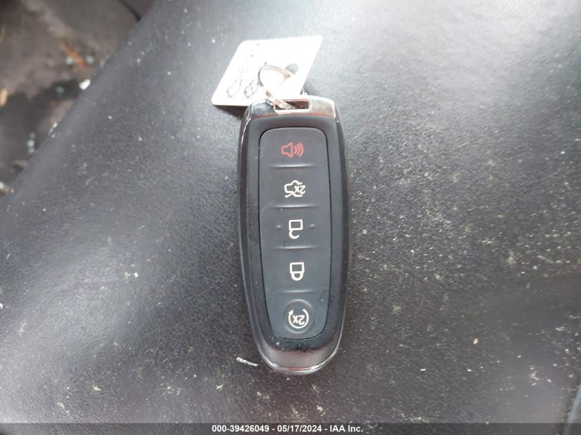 2017 Ford Escape Titanium VIN: 1FMCU9J97HUB56538 Lot: 39426049