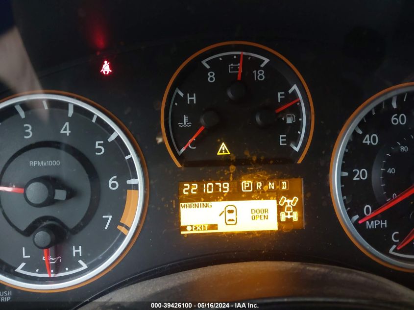 2010 Nissan Titan Se VIN: 1N6BA0EJ4AN300973 Lot: 39426100