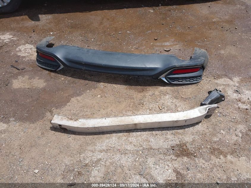 2017 Acura Rdx VIN: 5J8TB3H58HL024812 Lot: 39426124