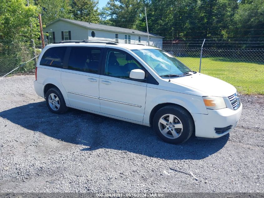 2010 Dodge Grand Caravan Sxt VIN: 2D4RN5D14AR100881 Lot: 39426291