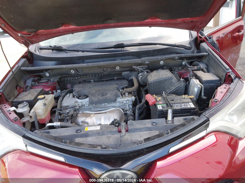 2018 TOYOTA RAV4 LE - 2T3BFREV5JW746599