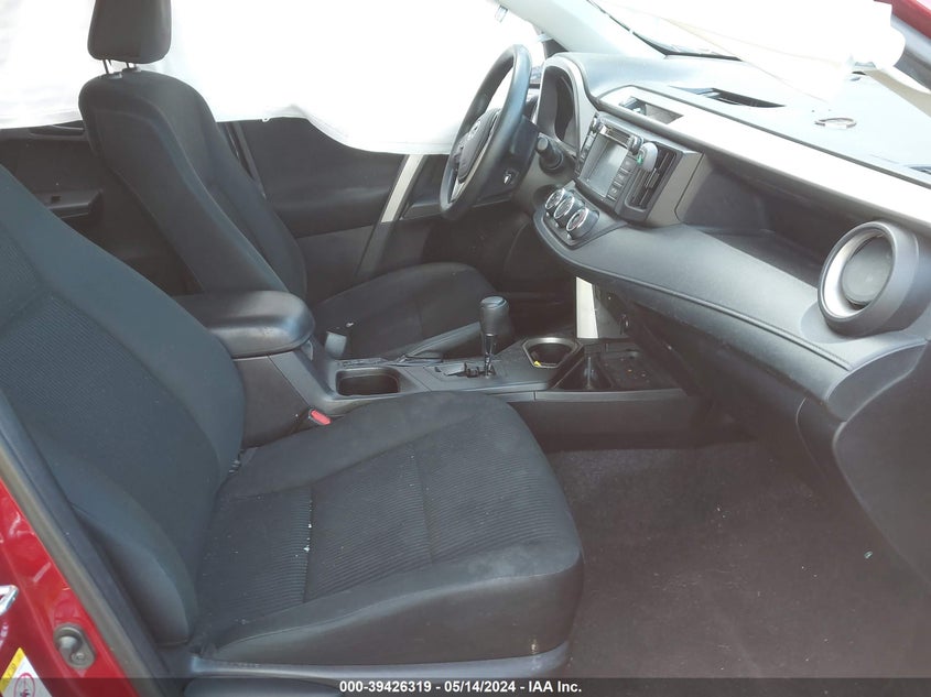 2018 TOYOTA RAV4 LE - 2T3BFREV5JW746599