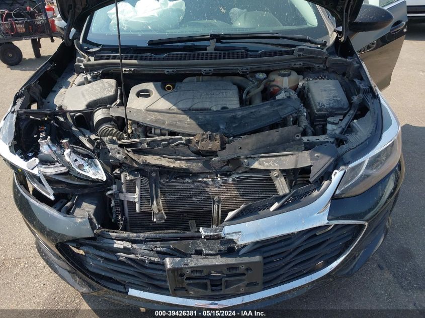 2019 Chevrolet Cruze Lt VIN: 1G1BE5SM3K7143941 Lot: 39426381