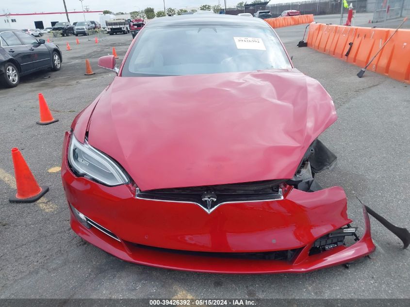 2018 Tesla Model S 100D/75D/P100D VIN: 5YJSA1E28JF241541 Lot: 39426392