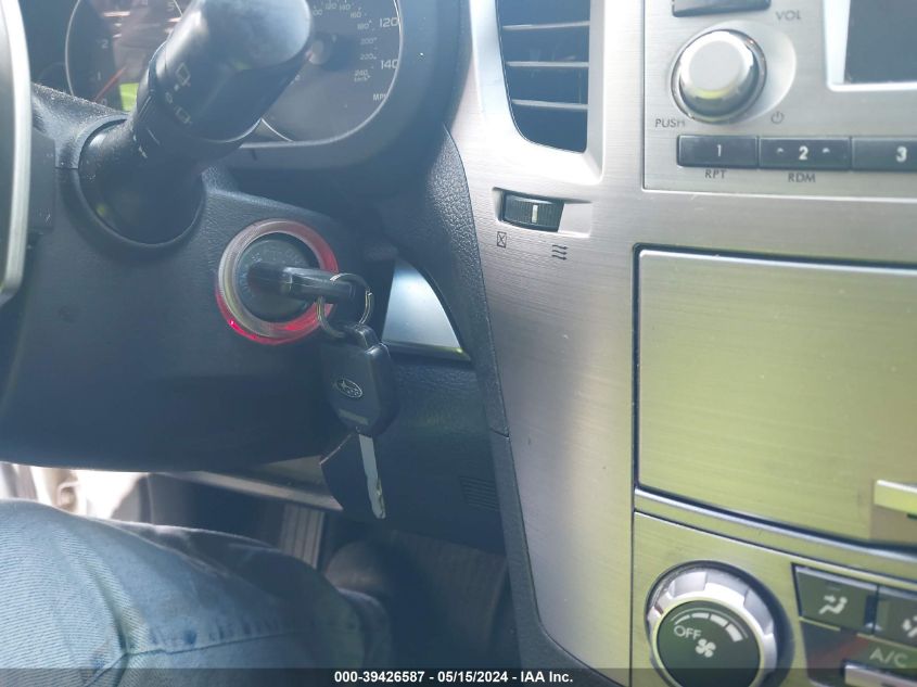 2014 Subaru Outback 2.5I Premium VIN: 4S4BRBDC4E3309681 Lot: 39426587