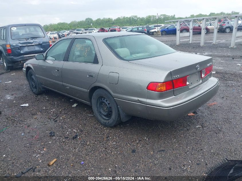 2000 Toyota Camry Ce VIN: 4T1BG22K6YU692747 Lot: 39426626