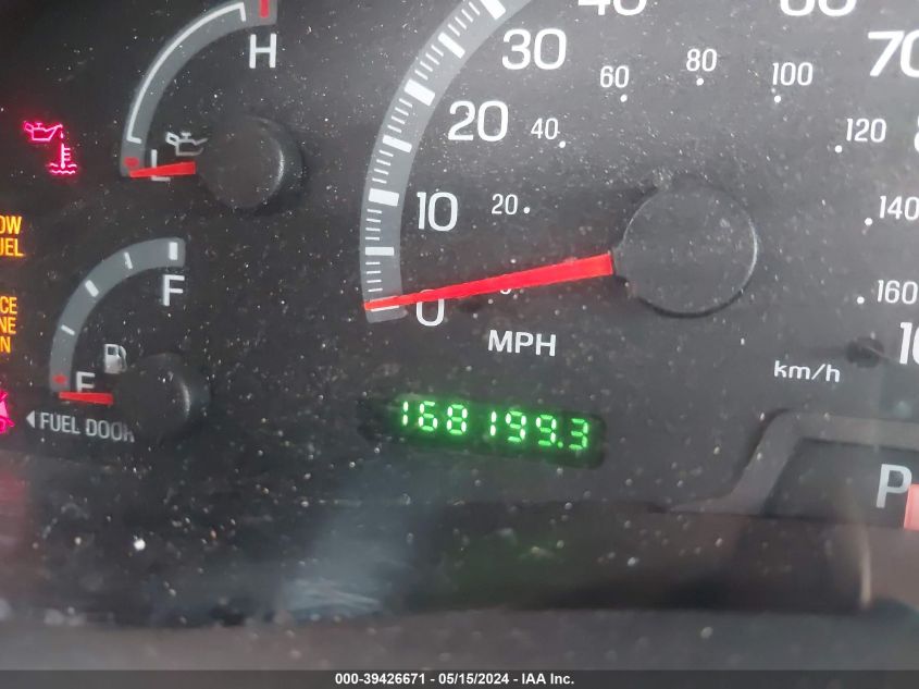 2002 Ford F-150 Lariat/Xlt VIN: 1FTRW08L02KE17016 Lot: 39426671