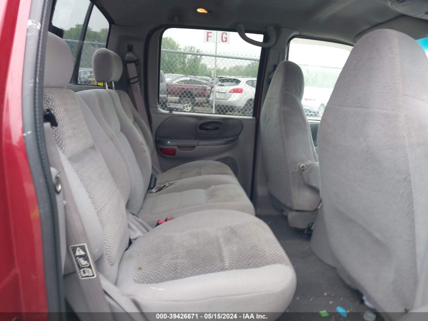 2002 Ford F-150 Lariat/Xlt VIN: 1FTRW08L02KE17016 Lot: 39426671