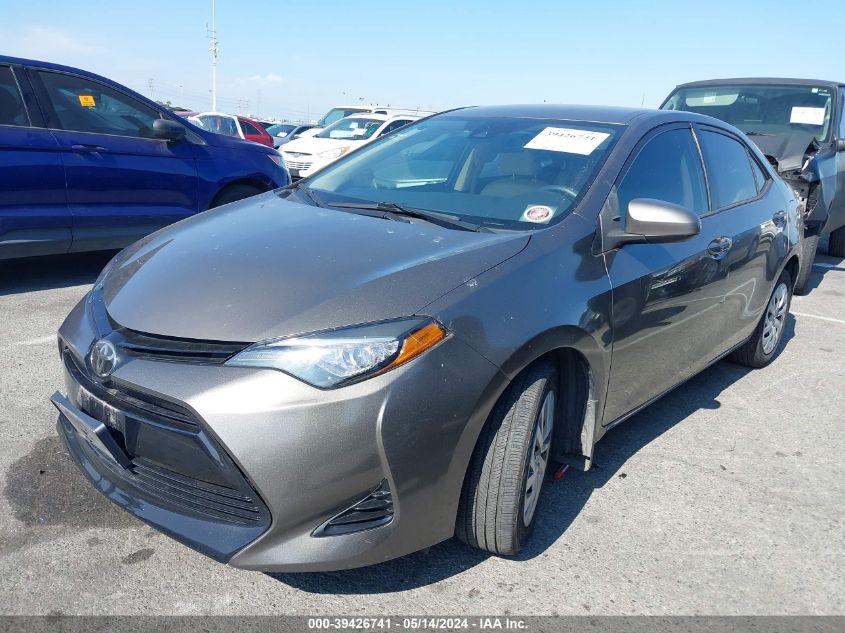 2018 Toyota Corolla Le VIN: 5YFBURHE8JP800182 Lot: 39426741