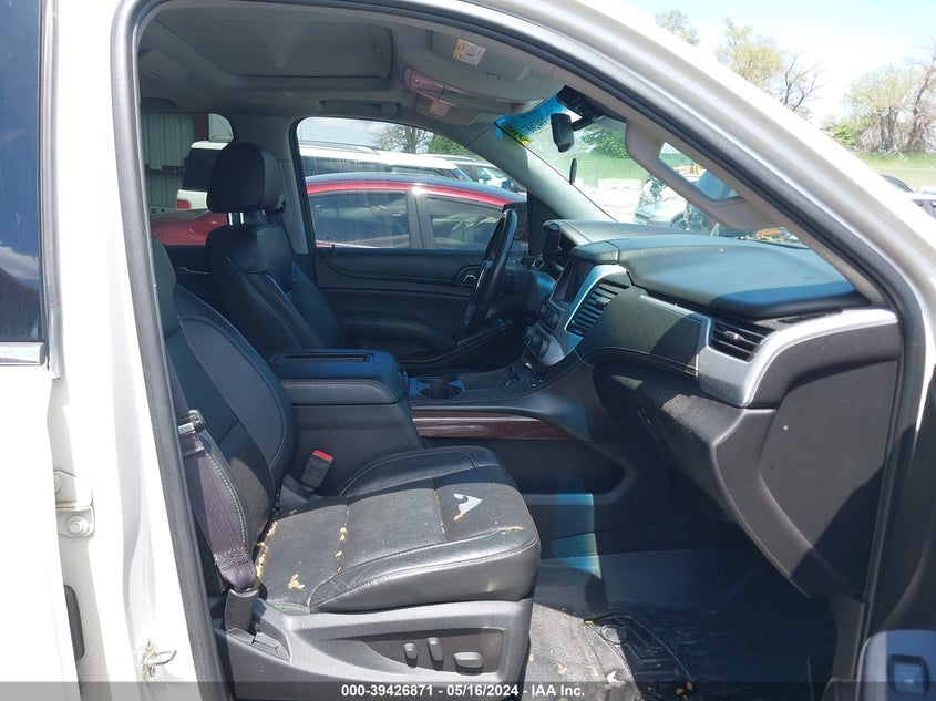 2015 GMC YUKON XL 1500 VIN: 1GKS2HKC5FR708813