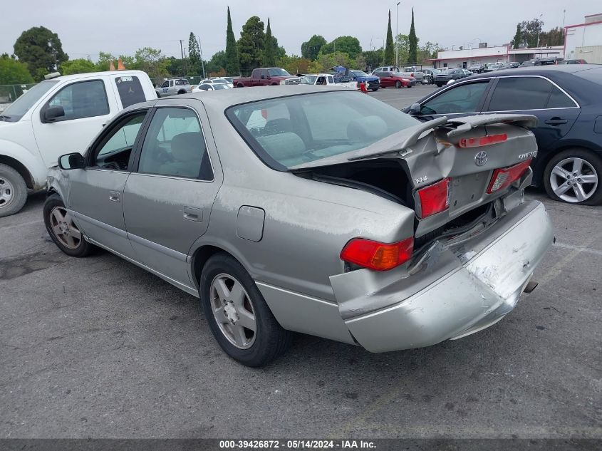 2001 Toyota Camry Le VIN: JT2BG22K110551773 Lot: 39426872