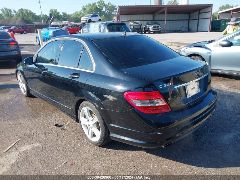 2011 Mercedes-Benz C 300 Luxury 4Matic/Sport 4Matic VIN: WDDGF8BB2BR157303 Lot: 39426900