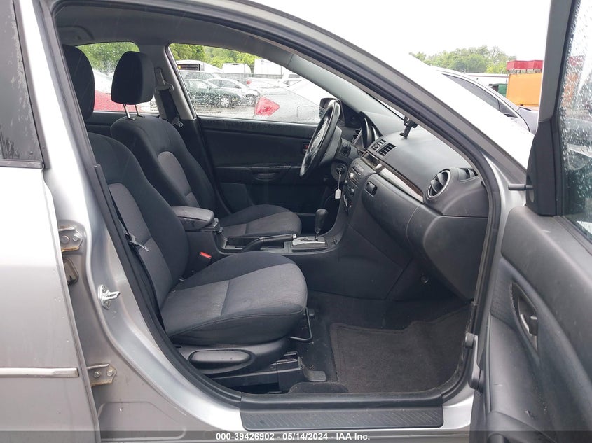 2007 Mazda Mazda3 I Sport VIN: JM1BK12FX71715057 Lot: 39426902